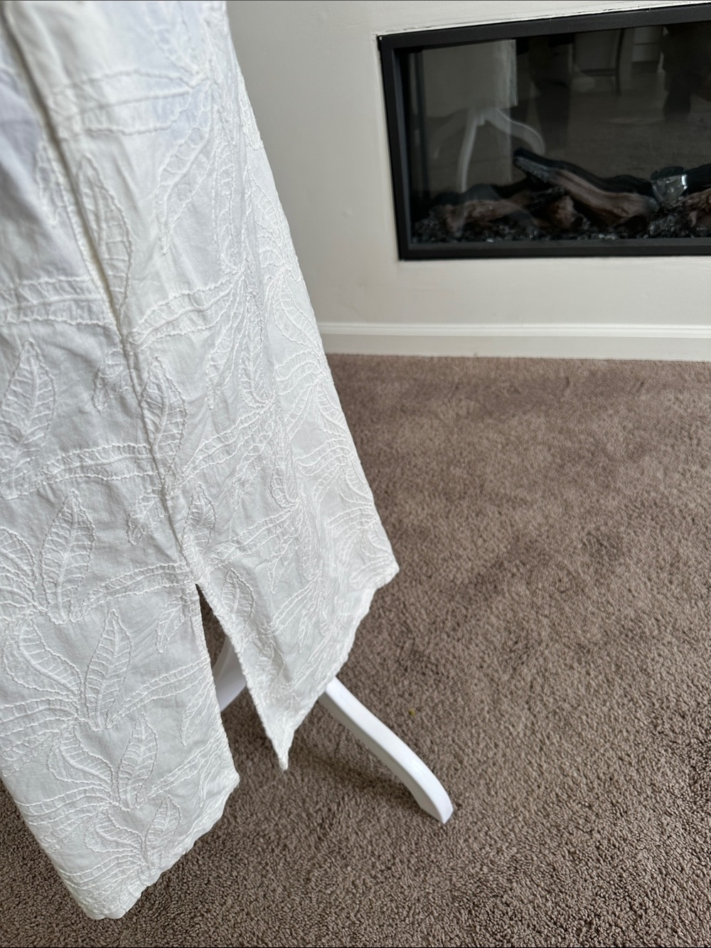 Trovata Embroidered Midi Dress with Tie Waist - Picture 4 of 9
